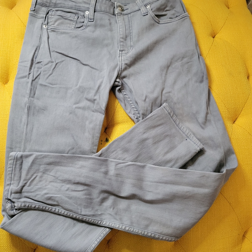 Forever 21 grey skinny jeans
